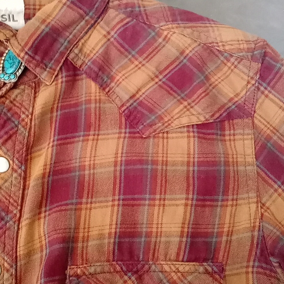 Fossil Western Shirt 100% Cotton Long Sleeve, Size S Plaid, Pearl Snaps Like New - Picture 3 of 9